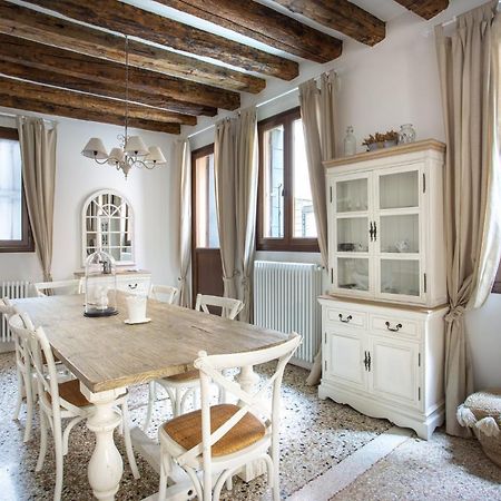 Romantic Rialto Venice Exterior photo